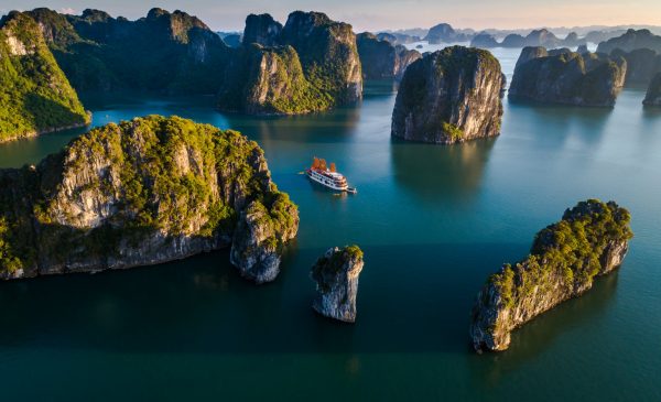 vinh-ha-long-la-di-san-thien-nhien-the-gioi vinh-ha-long-la-di-san-thien-nhien-the-gioi